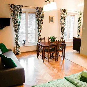 Apartament Stary Rynek Paderewskiego 