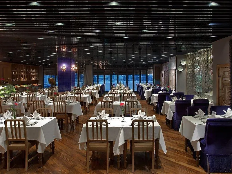 Sura Design Hotel & Suites İstanbul 4*,  Türkiye
