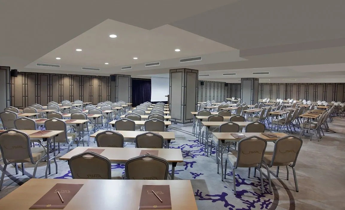 Sura Design Hotel & Suites İstanbul 4*,